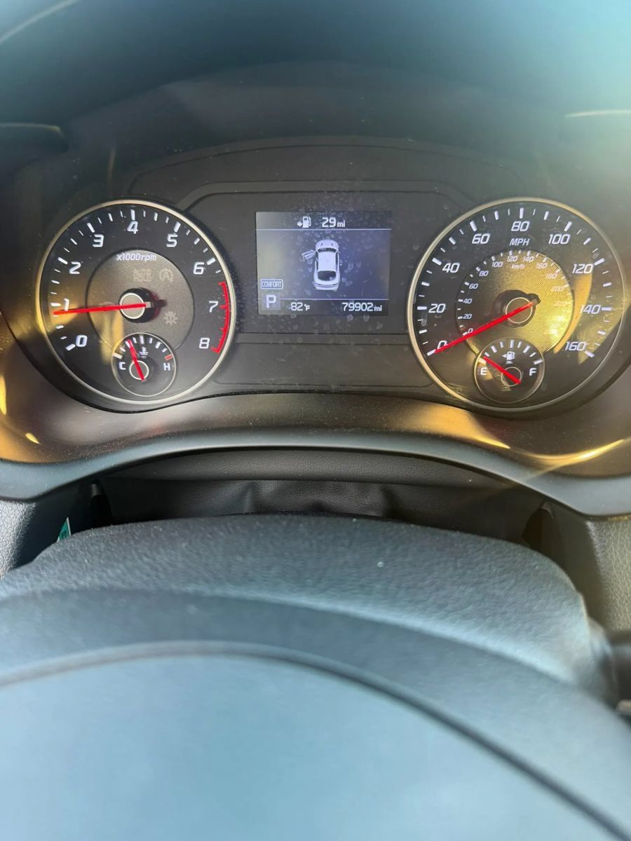 Used 2018 Kia Stinger RWD image 29