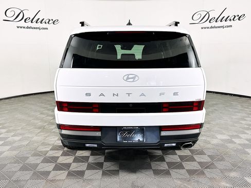 Used 2024 Hyundai Santa Fe Limited image 5