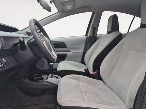 Used 2014 Toyota Prius C One FWD image 11