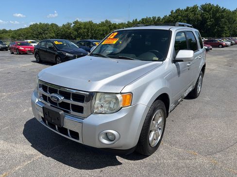 Used 2012 Ford Escape Limited AWD/4WD image 2