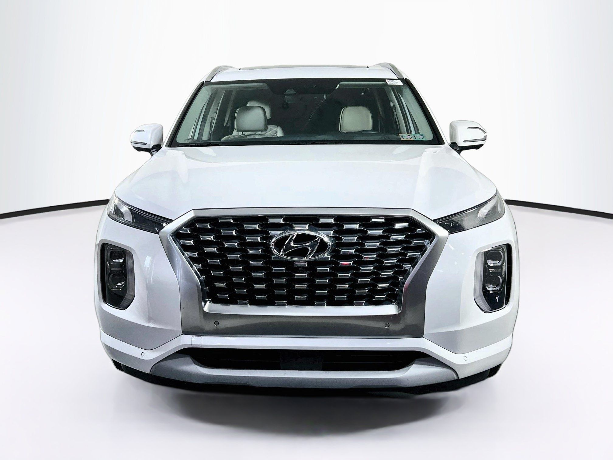 Used 2022 Hyundai Palisade Limited w/ Cargo Package AWD/4WD image 2