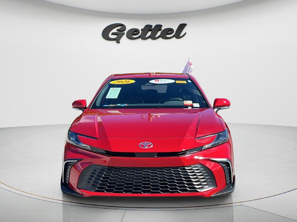 Used 2026 Toyota Camry SE FWD image 2