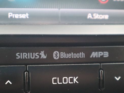 Used 2016 Kia Soul + image 59