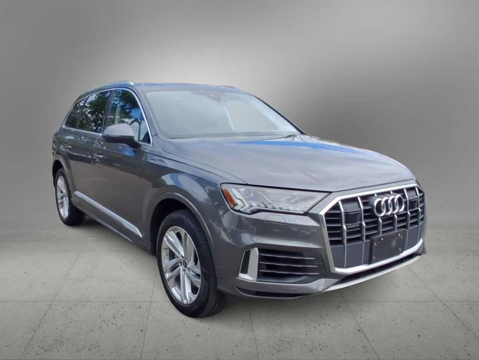 Used 2023 Audi Q7 3.0T Premium AWD/4WD image 2
