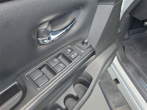 Used 2024 Nissan Titan PRO-4X w/ Pro-4x Utility Package image 18