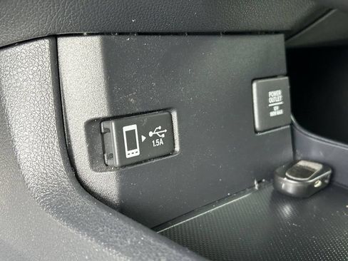 Used 2021 Honda Civic Sport image 32