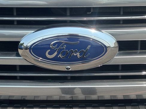 Used 2026 Ford F350 Platinum w/ Platinum Plus Package AWD/4WD image 39