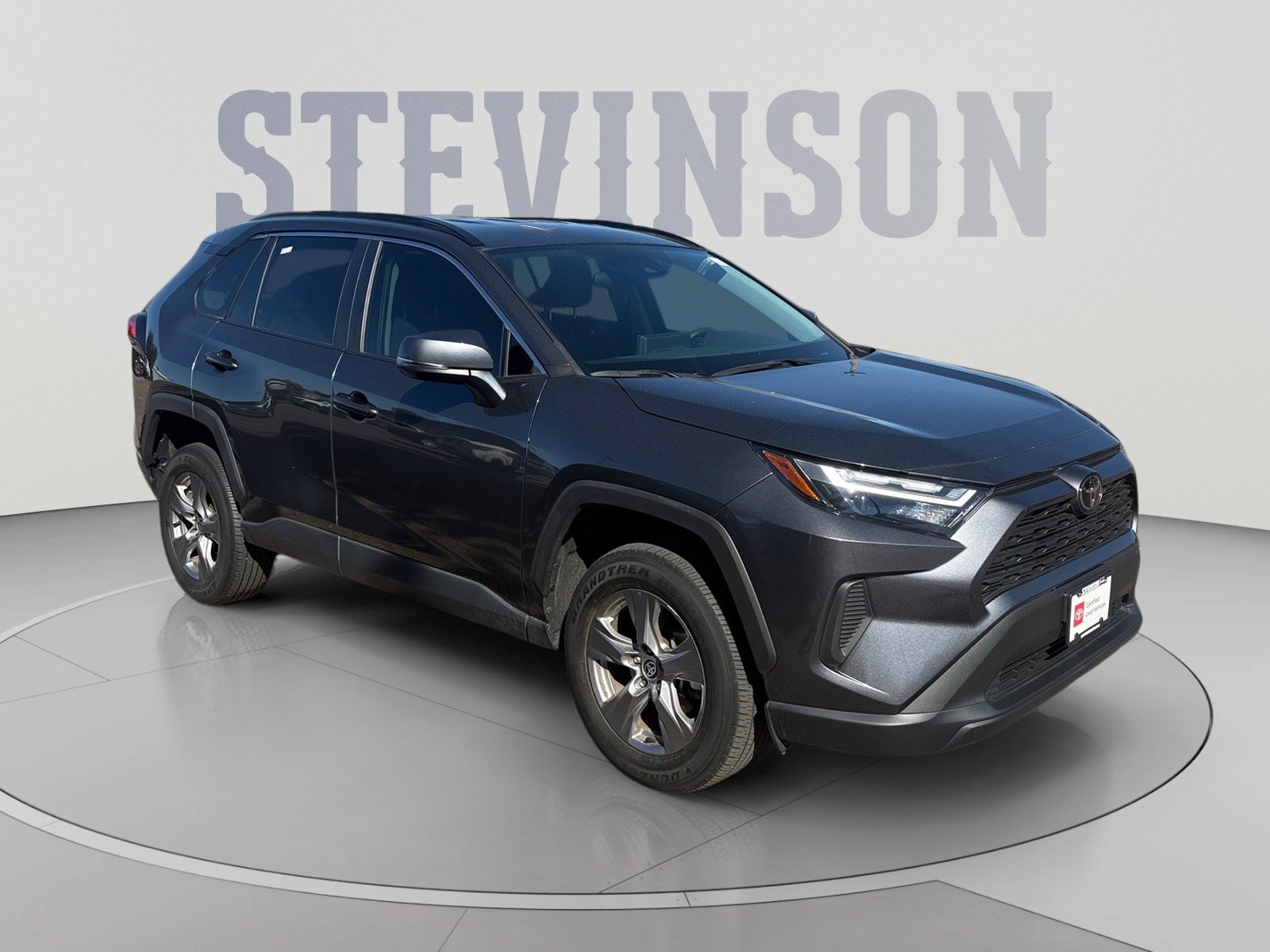 Used 2024 Toyota RAV4 XLE AWD/4WD image 7
