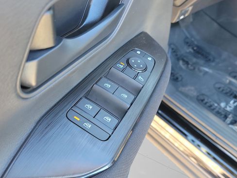 New 2026 Nissan Kicks S image 28