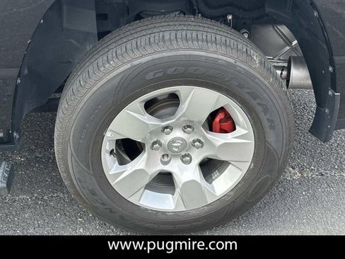 Used 2023 RAM 1500 Big Horn w/ Trailer Tow Group image 18