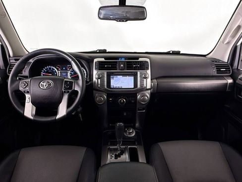 Used 2019 Toyota 4Runner 4WD image 9
