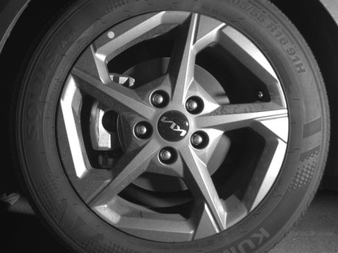 Used 2025 Kia K4 FWD image 12