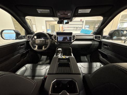 New 2026 Toyota Tundra Limited AWD/4WD image 24