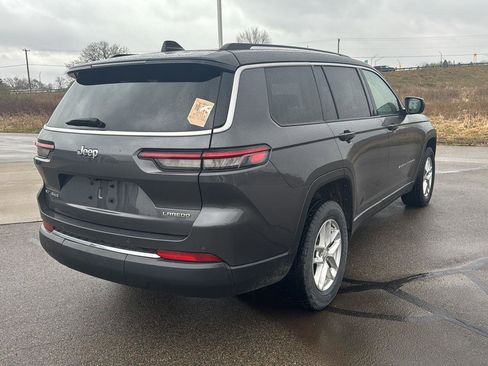 Used 2022 Jeep Grand Cherokee L Laredo w/ Luxury Tech Group I AWD/4WD image 7