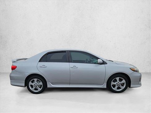 Used 2012 Toyota Corolla S FWD image 4