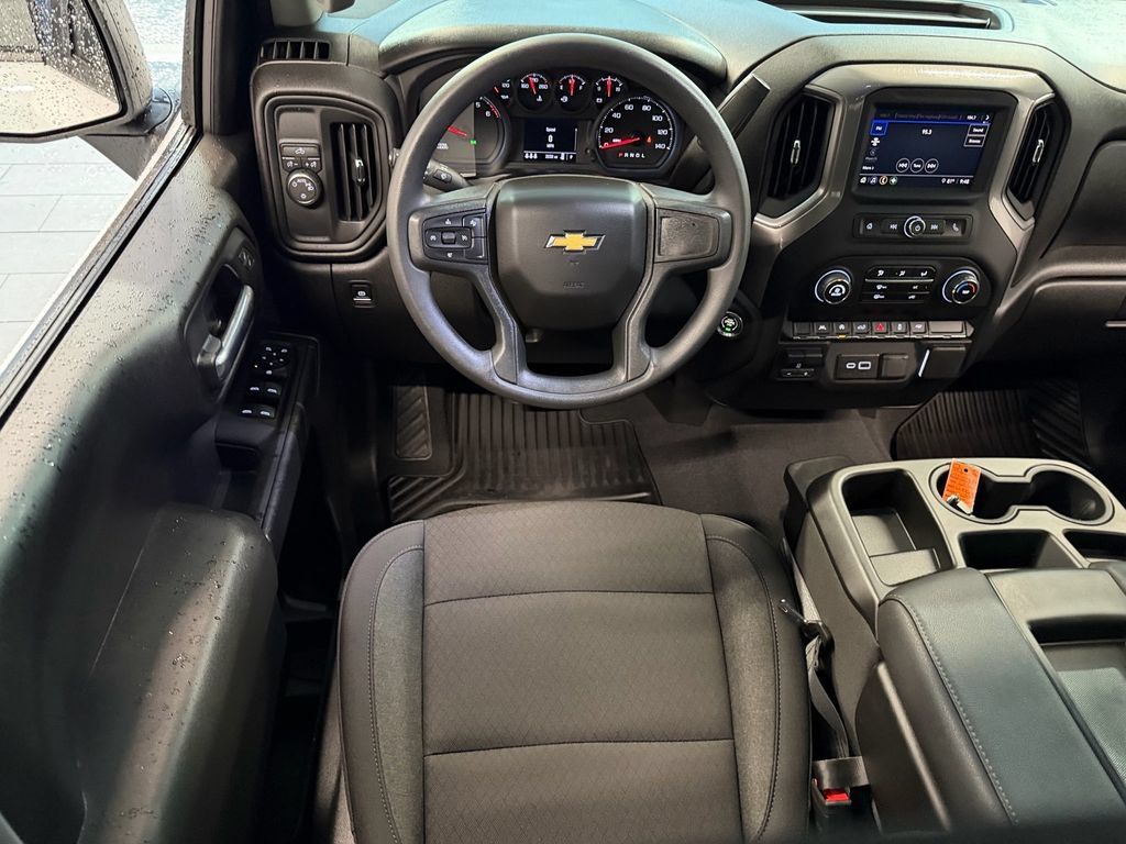 Used 2026 Chevrolet Silverado 1500 Custom RWD image 13