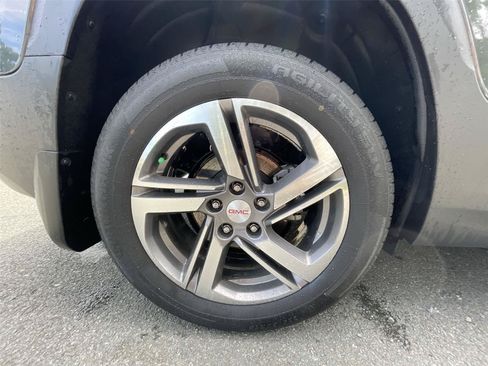 Used 2021 GMC Terrain SLT AWD/4WD image 23