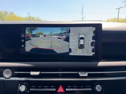 Certified 2025 Hyundai Santa Cruz Limited AWD/4WD image 29