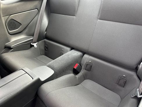 Used 2022 Toyota GR86 image 13