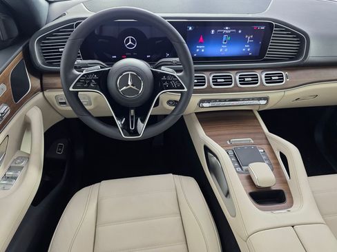 New 2026 Mercedes-Benz GLE 450 4MATIC Coupe image 10