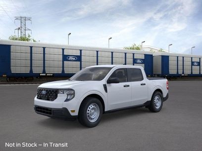 New 2025 Ford Maverick XL w/ Equipment Group 102A