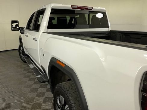 Used 2025 GMC Sierra 2500 Denali w/ Denali Reserve Package AWD/4WD image 42