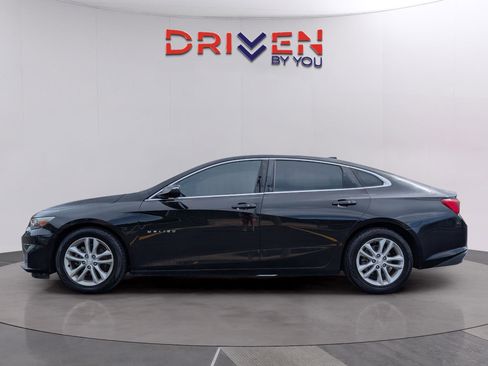 Used 2016 Chevrolet Malibu LT image 2