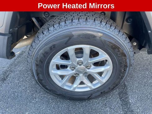 Used 2023 Jeep Wrangler Sport S image 13