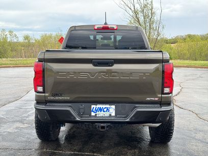 Used 2025 Chevrolet Colorado ZR2 w/ Technology Package