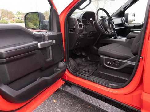 Used 2018 Ford F150 XLT w/ Equipment Group 302A Luxury image 13