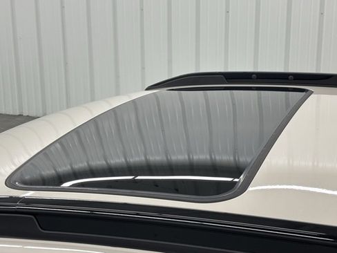 New 2026 Chevrolet Trax RS w/ Sunroof Package image 7