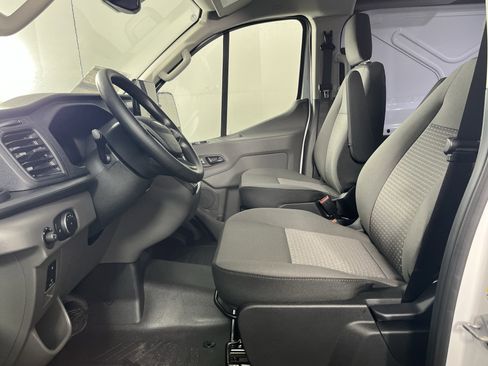New 2026 Ford Transit 250 Low Roof AWD image 12
