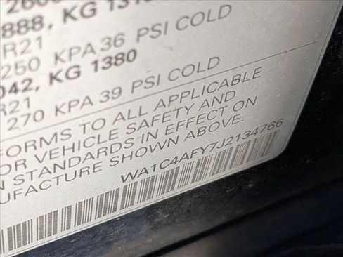 Used 2018 Audi SQ5 Prestige w/ Prestige Package image 15