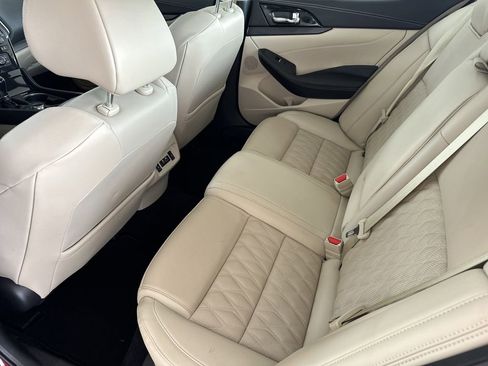 Used 2023 Nissan Maxima Platinum w/ Sport Mat Group image 16