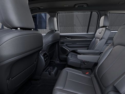 New 2026 Jeep Grand Cherokee L Limited image 23