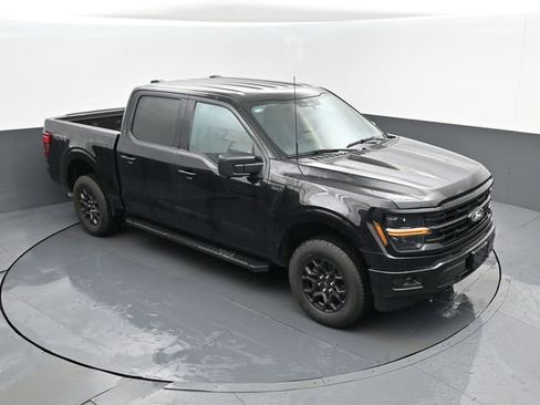 Used 2024 Ford F150 XLT w/ XLT Black Appearance Package AWD/4WD image 18