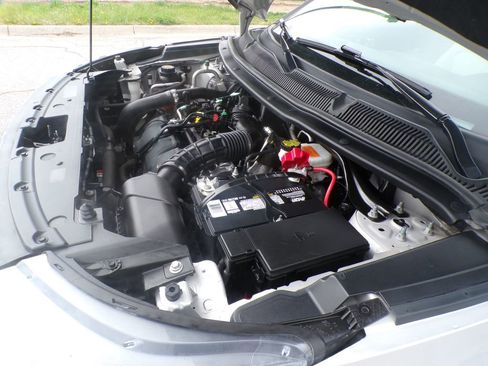 Used 2019 Ford Explorer Limited image 28