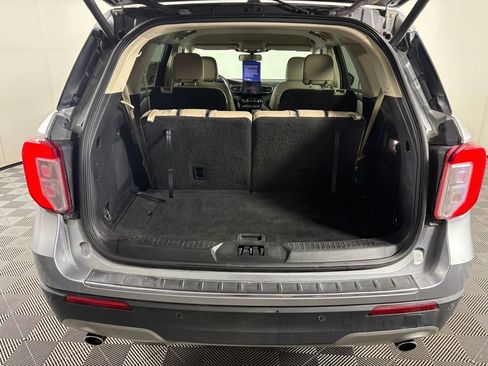 Certified 2022 Ford Explorer Limited image 32