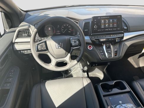New 2026 Honda Odyssey Sport-L image 16