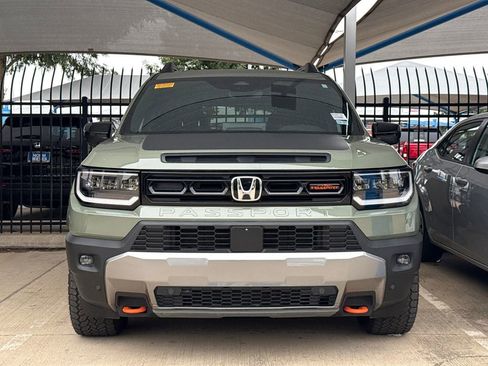 Used 2026 Honda Passport TrailSport Elite image 2