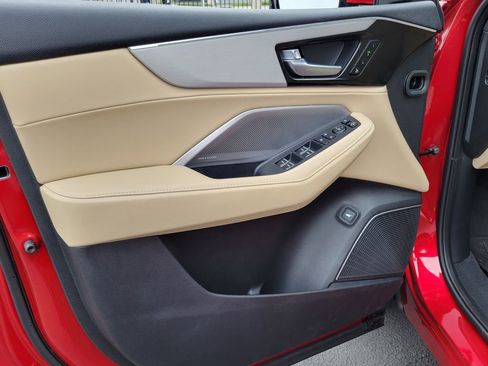 Certified 2025 Acura MDX w/ Technology Package image 19