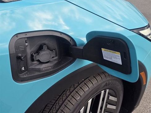 New 2026 Nissan Leaf SV+ w/ Floor Mat Package (SV+) image 24