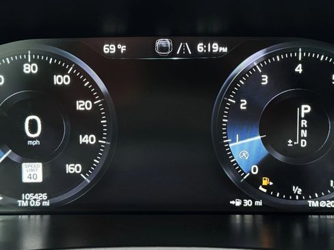 Used 2019 Volvo XC90 T6 R-Design w/ Protection Package Premier image 28