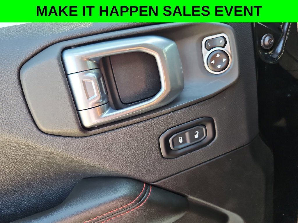 Used 2024 Jeep Gladiator Rubicon AWD/4WD image 12