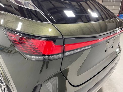 Used 2023 Lexus RX 350 Premium w/ Accessory Package AWD/4WD image 14
