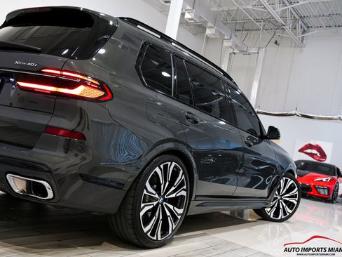 Used 2023 BMW X7 xDrive40i w/ M SPORT PACKAGE AWD/4WD image 35