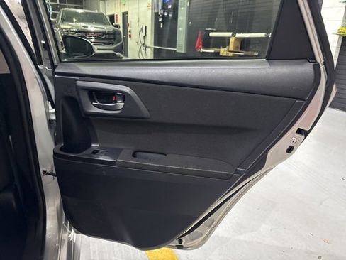Used 2018 Toyota Corolla iM w/ Carpet Mat Package (TMS) FWD image 32