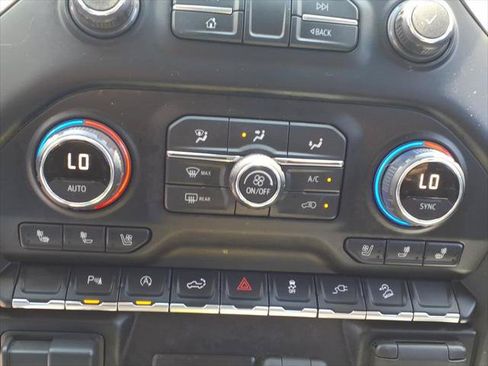 Used 2020 Chevrolet Silverado 1500 LTZ w/ LTZ Plus Package AWD/4WD image 24