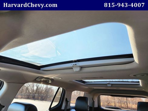 Used 2017 GMC Acadia SLT image 17