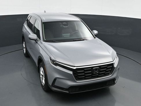 Used 2025 Honda CR-V LX image 11